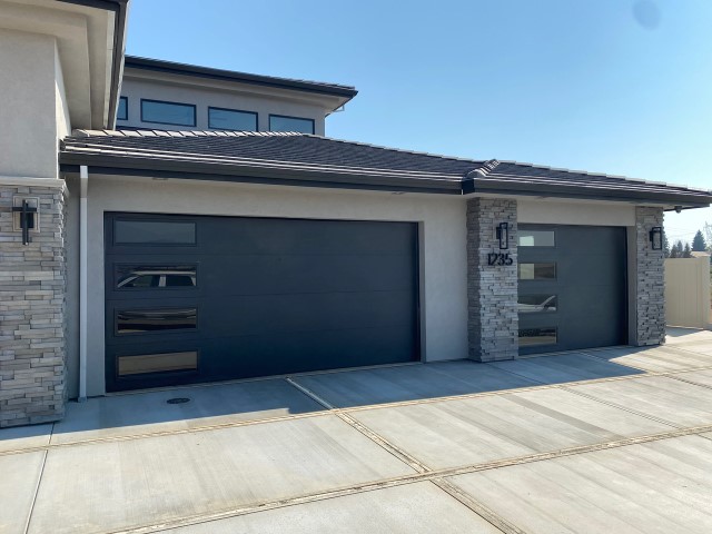 Residential Garage Door